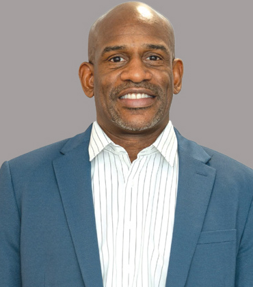 Deji Abraham, The Wine Club Site | Food and Beverage Tech Review