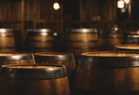 The Whiskey Barrel: From Passive Container to Creative Partner The Whiskey Barrel: From Passive Container to Creative Partner